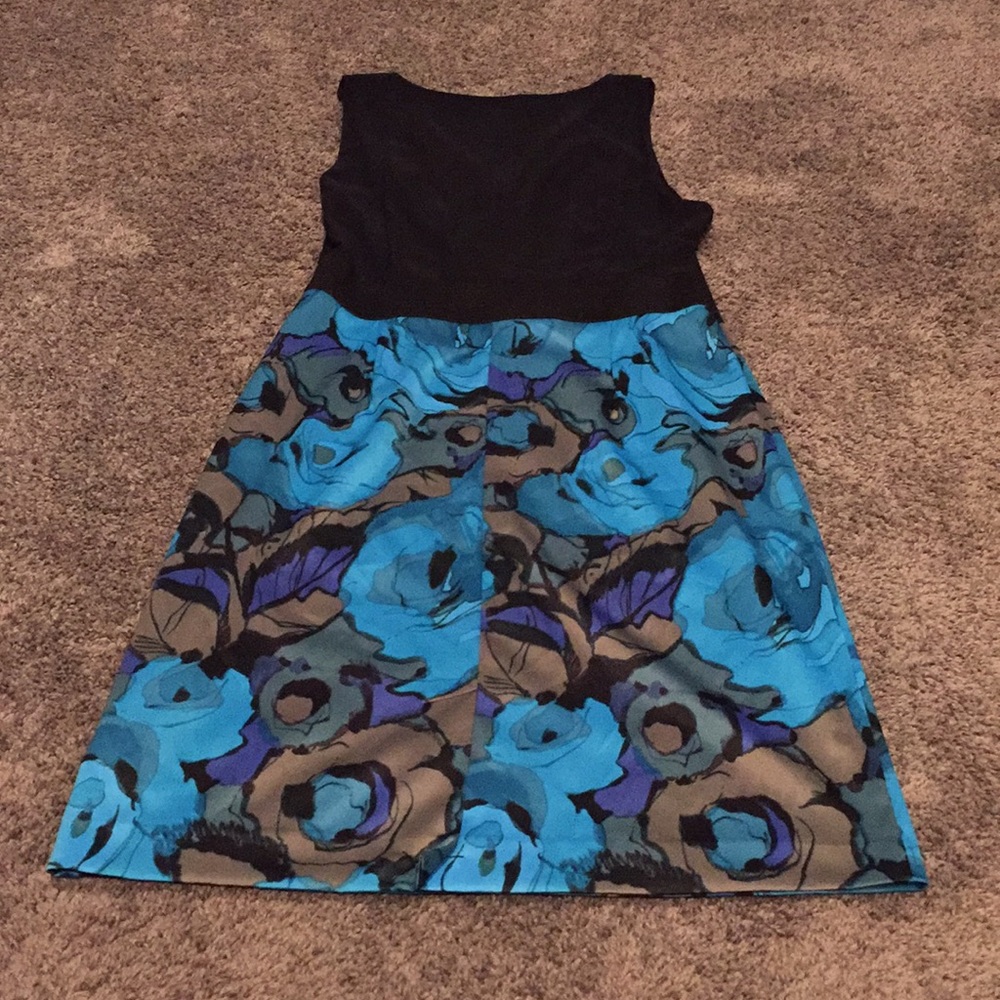 New York & Company dress size Medium - Picture 2 of 4